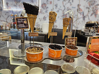 Venchi Cioccolato e Gelato, Roma Via degli Orfani, Pantheon thumb 3
